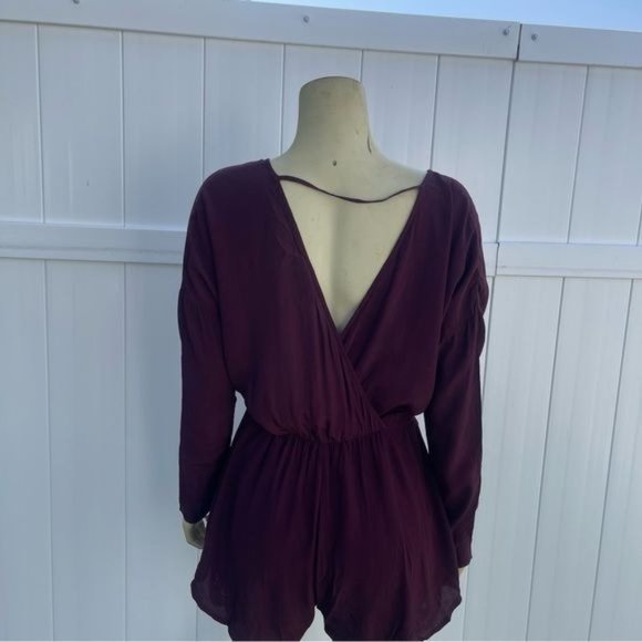 Burgundy Long Sleeve V-neck Romper with Crochet Details Size S - Picture 5 of 12
